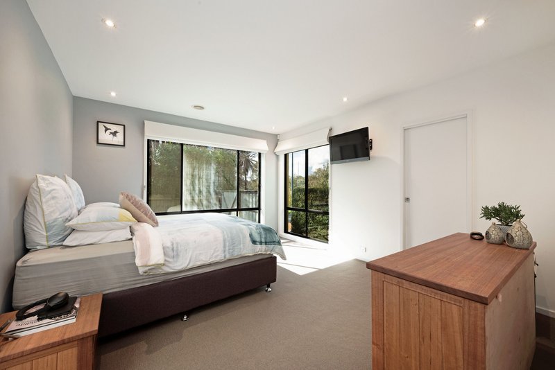 Photo - 33 Penfold Street, Gungahlin ACT 2912 - Image 8