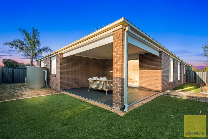 Photo - 33 Penrose Promenade, Tarneit VIC 3029 - Image 19