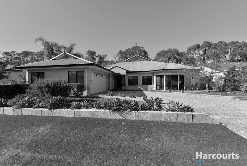 33 Perseus Road, Silver Sands WA 6210