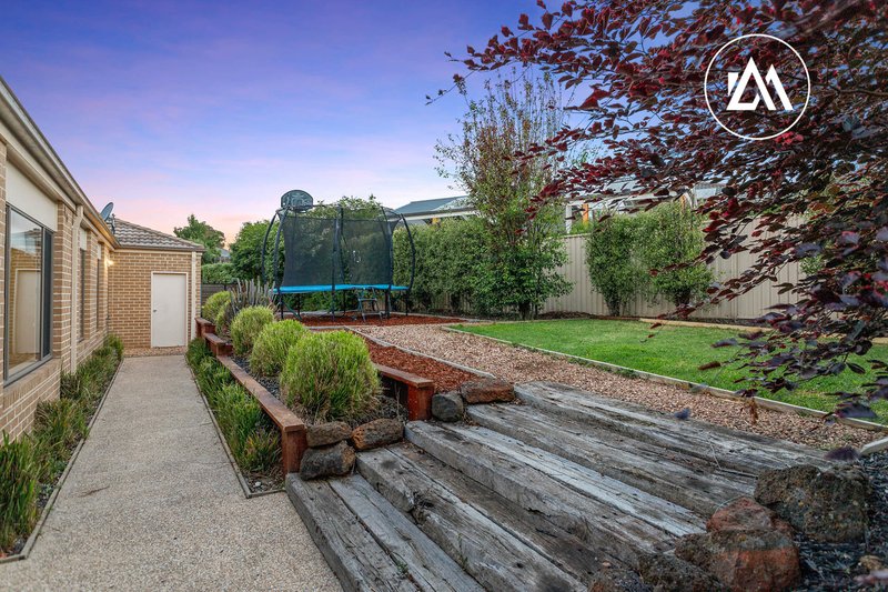 Photo - 33 Peter Chance Crescent, Langwarrin VIC 3910 - Image 21