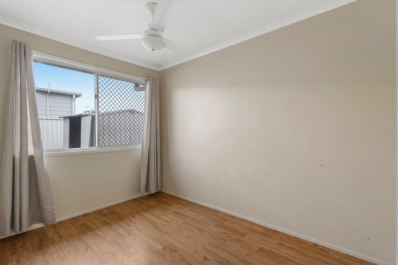 Photo - 33 Phyllis Street, Eastern Heights QLD 4305 - Image 8