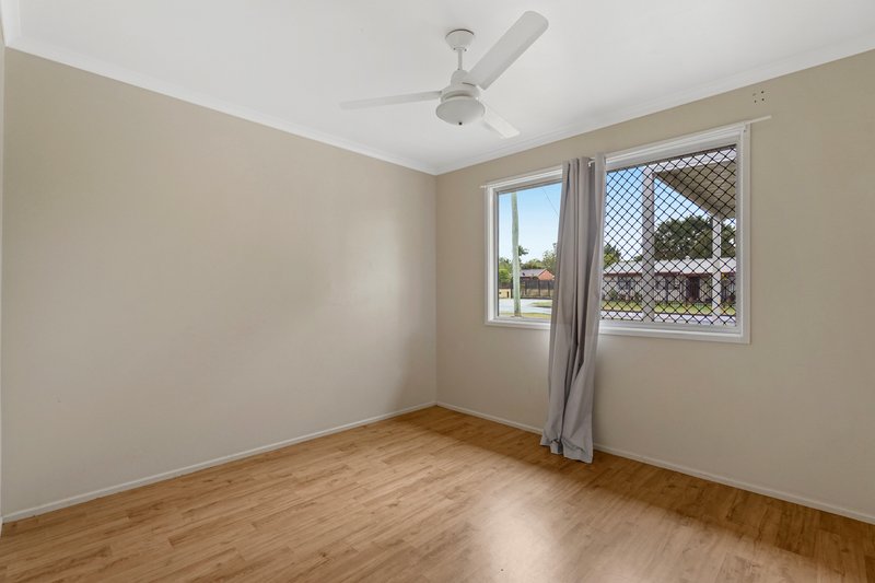 Photo - 33 Phyllis Street, Eastern Heights QLD 4305 - Image 9