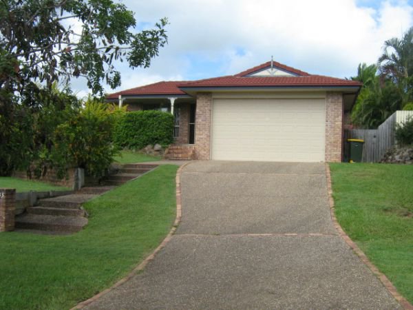 33 Piccabeen Court, Narangba QLD 4504