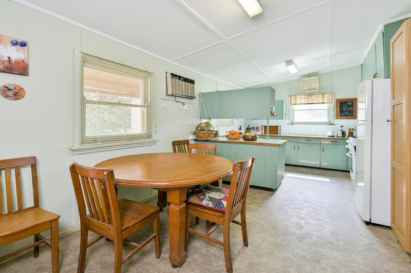 Photo - 33 Pitt Street, Tahmoor NSW 2573 - Image 5