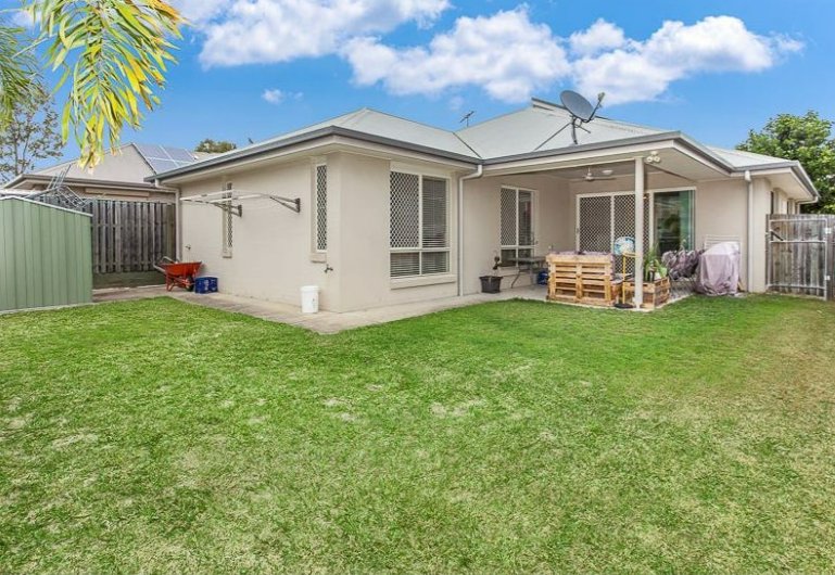 Photo - 33 Possum Parade, North Lakes QLD 4509 - Image 1