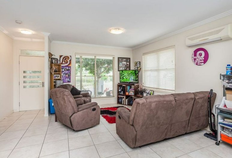 Photo - 33 Possum Parade, North Lakes QLD 4509 - Image 5