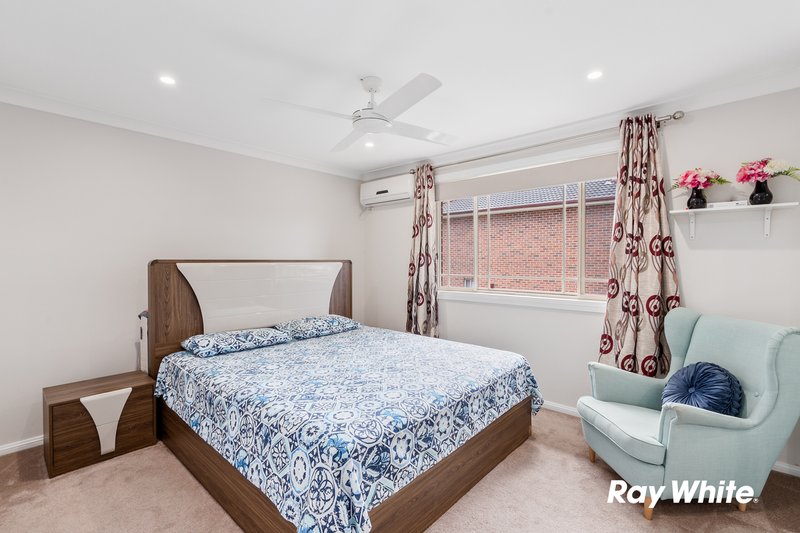 Photo - 33 Pye Road, Quakers Hill NSW 2763 - Image 4