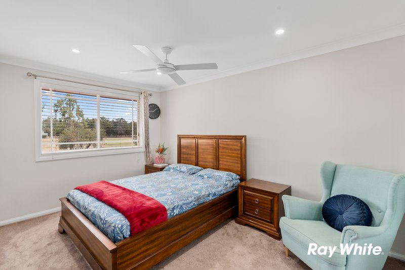 Photo - 33 Pye Road, Quakers Hill NSW 2763 - Image 5