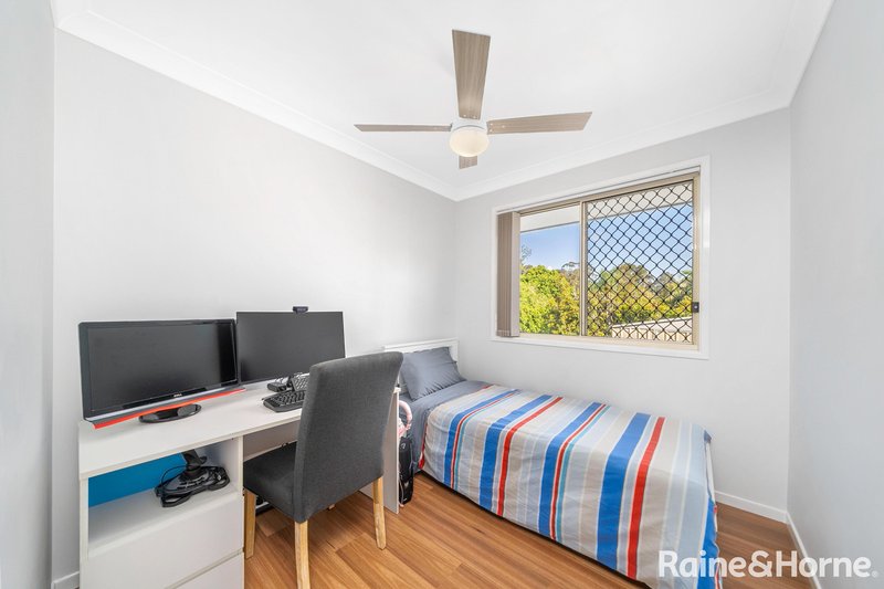 Photo - 33 Queen Elizabeth Drive, Eatons Hill QLD 4037 - Image 11