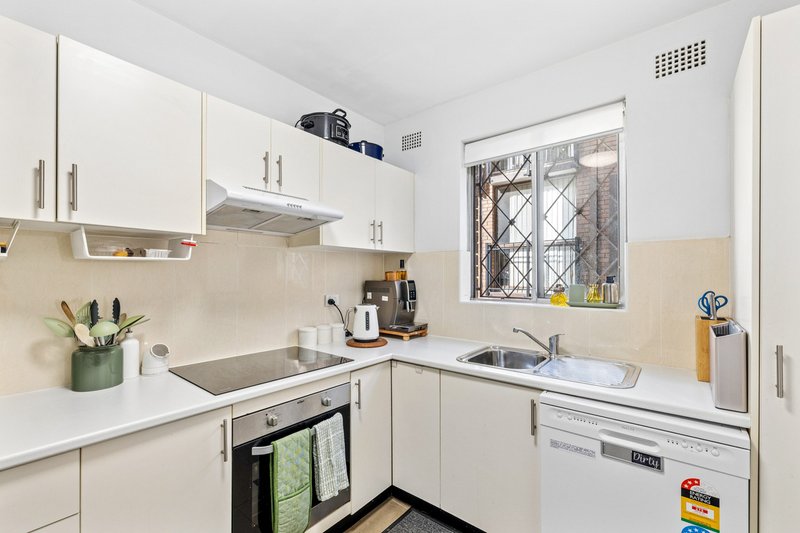 Photo - 3/3 Queens Road, Westmead NSW 2145 - Image 5