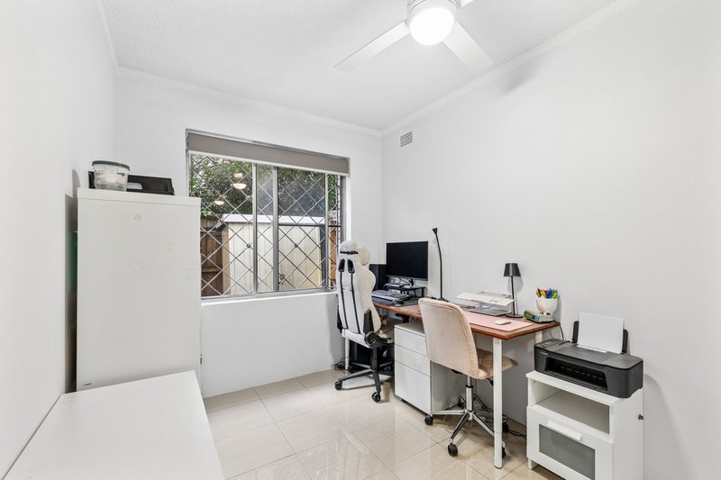Photo - 3/3 Queens Road, Westmead NSW 2145 - Image 8