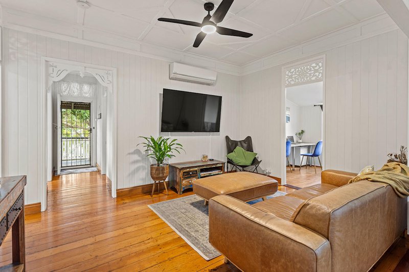 Photo - 33 Railway Street, Booval QLD 4304 - Image 12