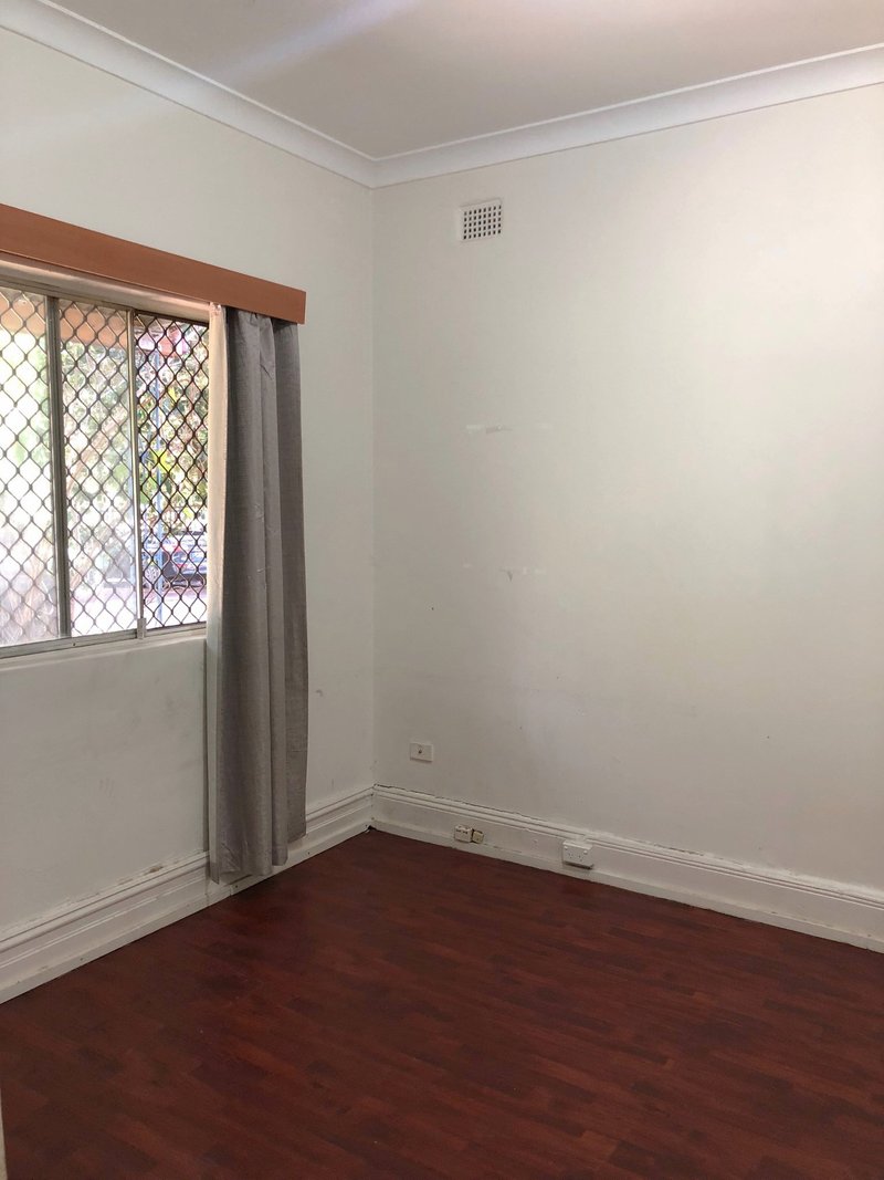 Photo - 33 Railway Street, Rockdale NSW 2216 - Image 10