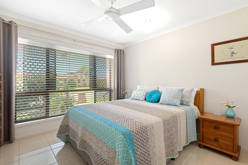 Photo - 33 Ramsay Crescent, Golden Beach QLD 4551 - Image 6