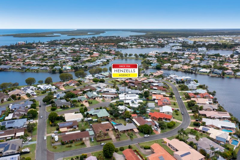 Photo - 33 Ramsay Crescent, Golden Beach QLD 4551 - Image 12