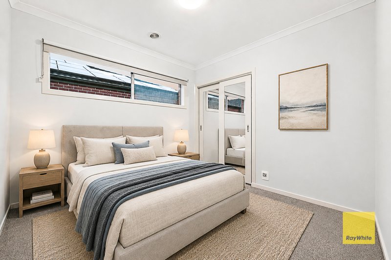 Photo - 33 Rapa Drive, Tarneit VIC 3029 - Image 13