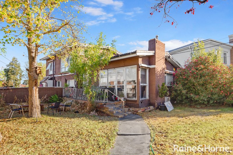 Photo - 33 River Street, Maribyrnong VIC 3032 - Image 6