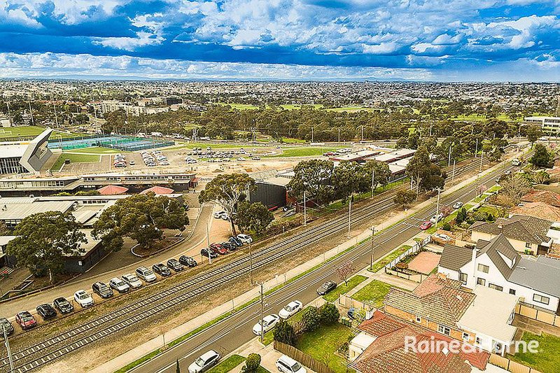 Photo - 33 River Street, Maribyrnong VIC 3032 - Image 16