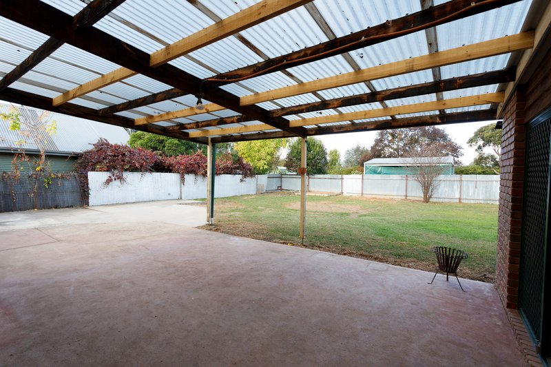 Photo - 33 Robinson Street, Murchison VIC 3610 - Image 15