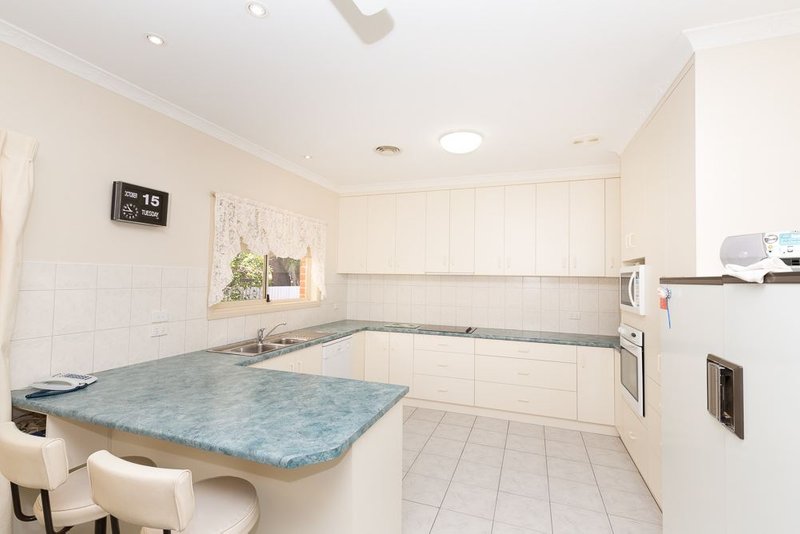 Photo - 3/3 Rose Street, Horsham VIC 3400 - Image 2