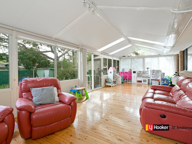 Photo - 33 Rutherglen Drive, St Andrews NSW 2566 - Image 2