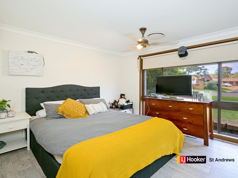 Photo - 33 Rutherglen Drive, St Andrews NSW 2566 - Image 5