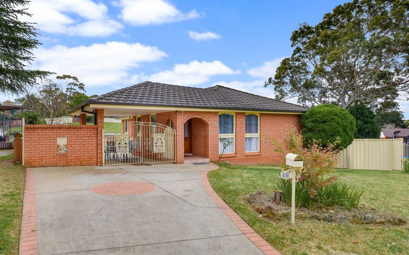 33 Salamaua Place, Glenfield NSW 2167