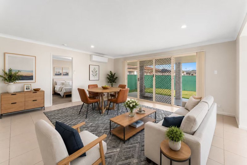 Photo - 33 Sandpiper Drive, Lowood QLD 4311 - Image 2