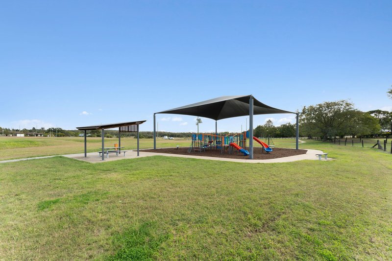 Photo - 33 Sandpiper Drive, Lowood QLD 4311 - Image 17