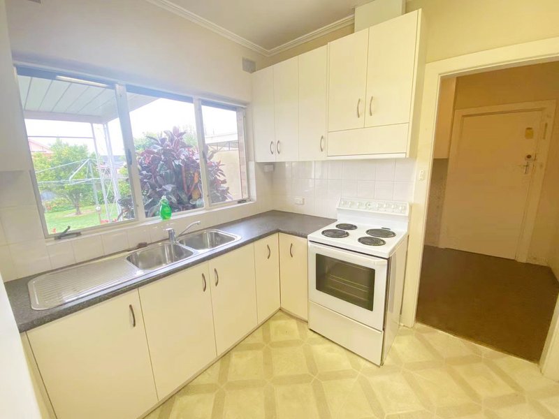 Photo - 33 Savas Road, Rostrevor SA 5073 - Image 4