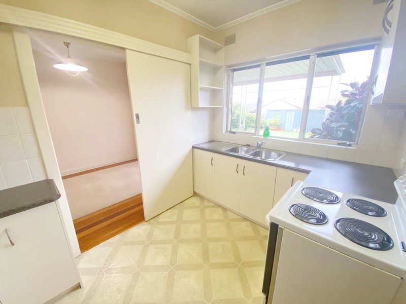 Photo - 33 Savas Road, Rostrevor SA 5073 - Image 5