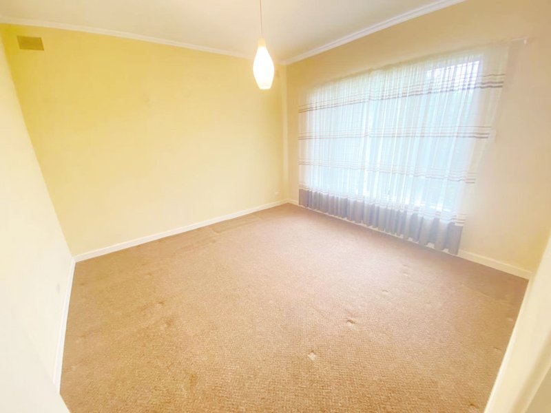 Photo - 33 Savas Road, Rostrevor SA 5073 - Image 8
