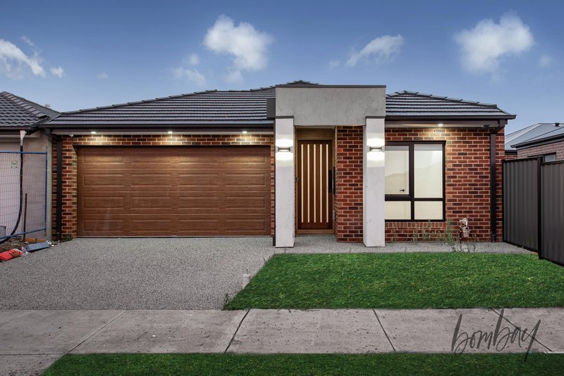 33 Schefflera Street, Craigieburn VIC 3064