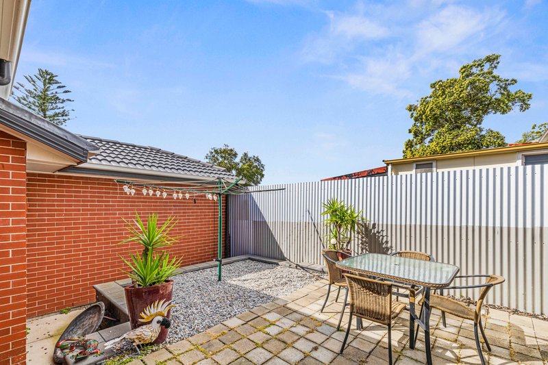 Photo - 33 Seacombe Road, Sturt SA 5047 - Image 5