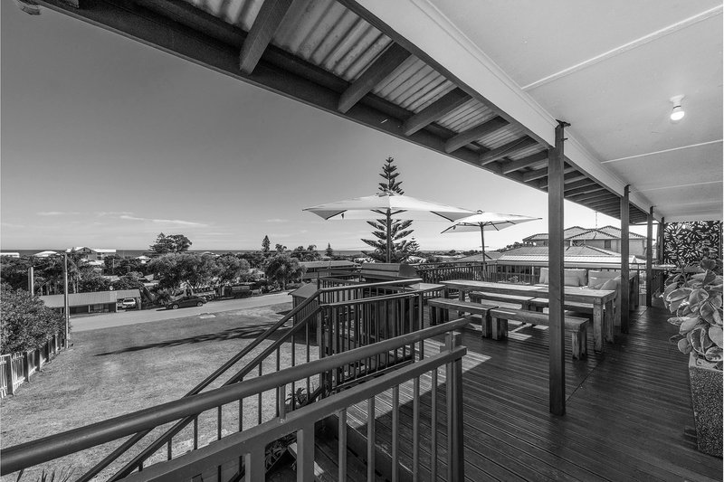 33 Selene Way, San Remo WA 6210