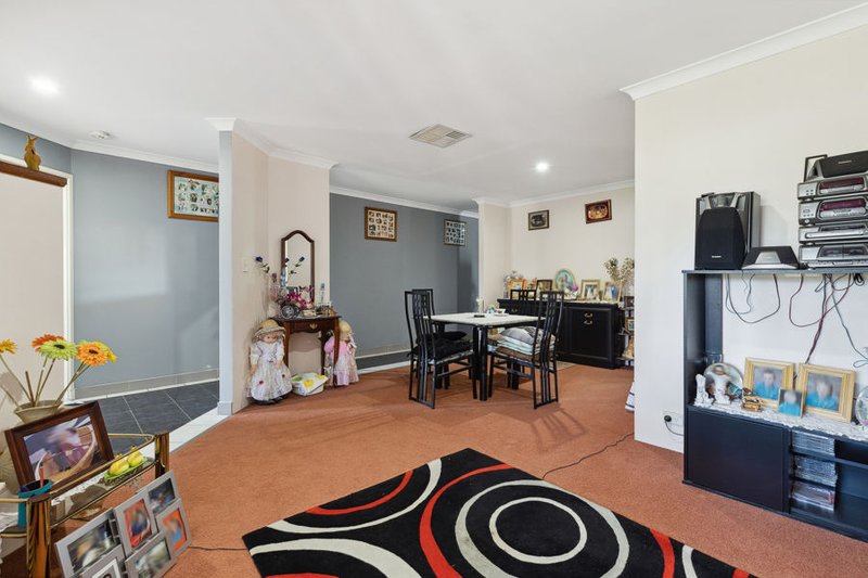 Photo - 33 Serene Place, Barragup WA 6209 - Image 5