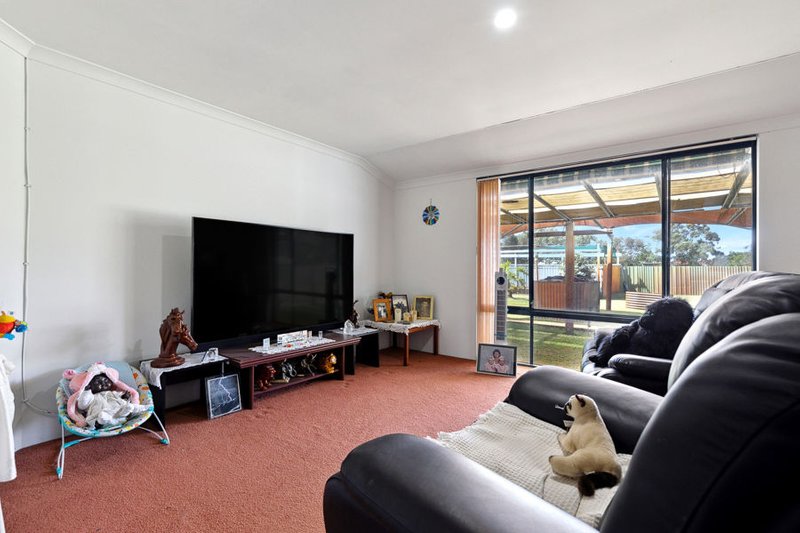 Photo - 33 Serene Place, Barragup WA 6209 - Image 15