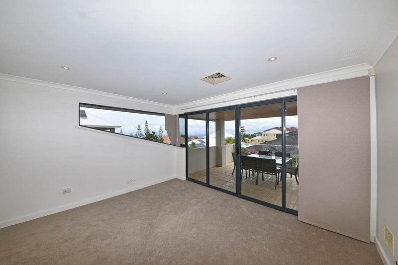 Photo - 33 Seville Crest, Mindarie WA 6030 - Image 20