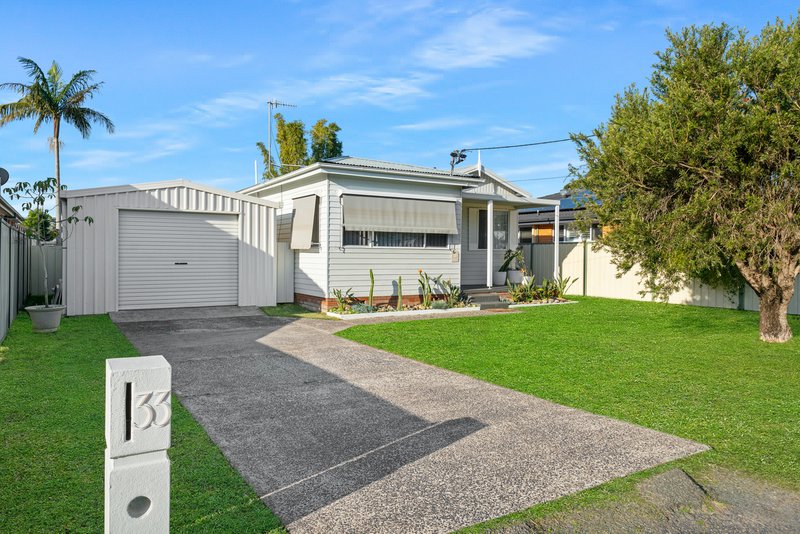 33 Shamrock Drive, Berkeley Vale NSW 2261