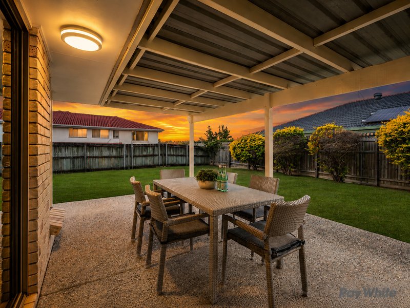 Photo - 33 Shelduck Place, Calamvale QLD 4116 - Image 18