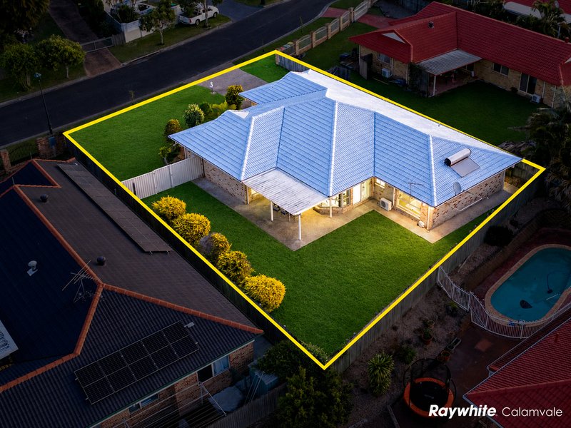 Photo - 33 Shelduck Place, Calamvale QLD 4116 - Image 22