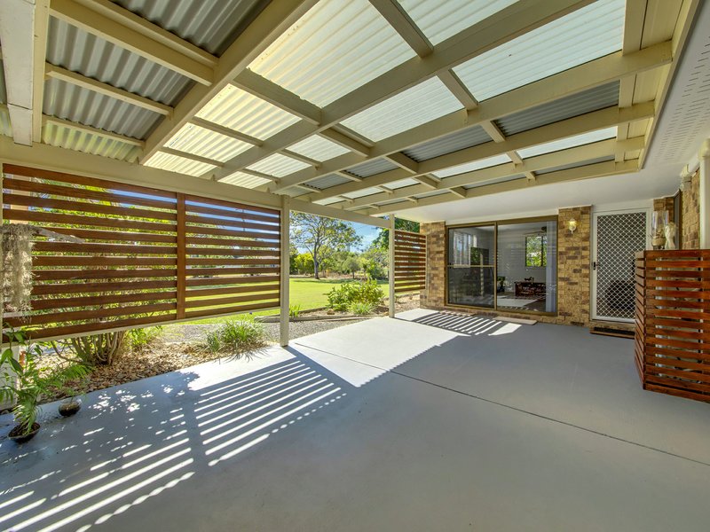 Photo - 33 Silverton Drive, Tannum Sands QLD 4680 - Image 12