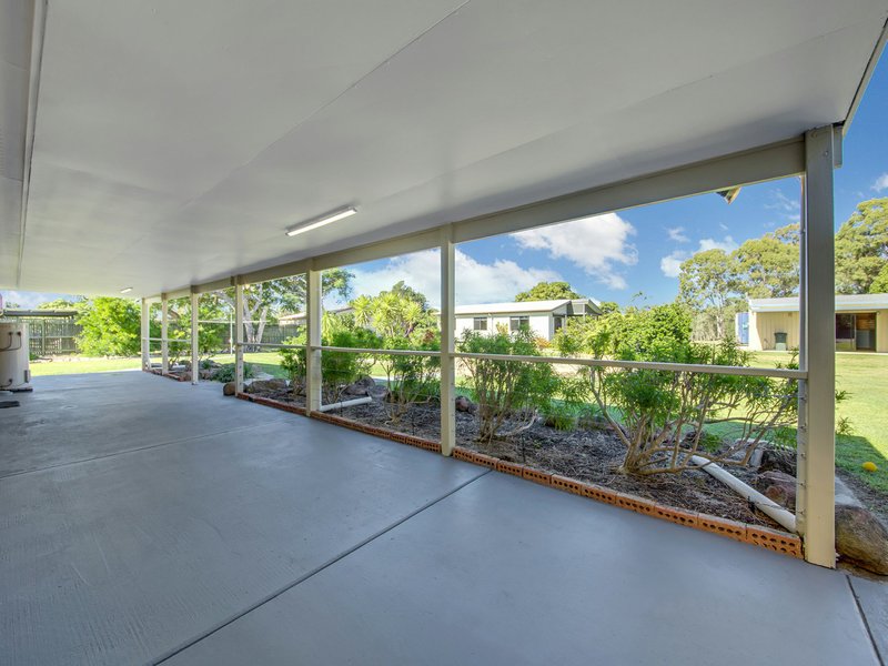 Photo - 33 Silverton Drive, Tannum Sands QLD 4680 - Image 13