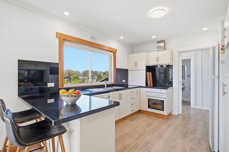 Photo - 33 Sinclair Avenue, Moonah TAS 7009 - Image 10