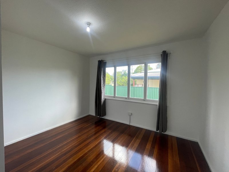 Photo - 33 Skylark Street, Inala QLD 4077 - Image 8