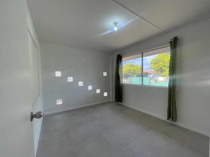 Photo - 33 Skylark Street, Inala QLD 4077 - Image 10