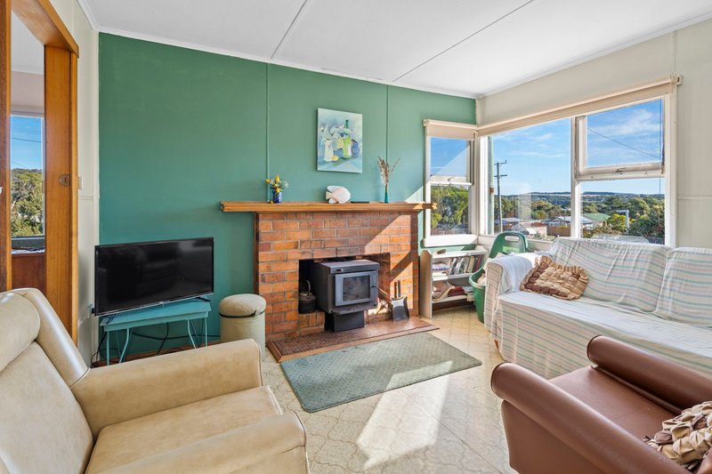 Photo - 33 Smith Street, Bellingham TAS 7254 - Image 2