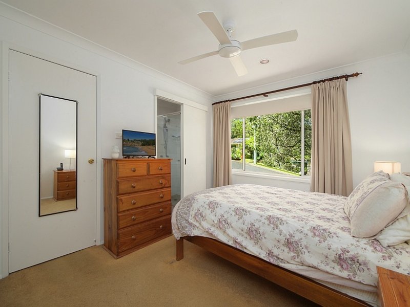 Photo - 33 South Crescent, North Gosford NSW 2250 - Image 7