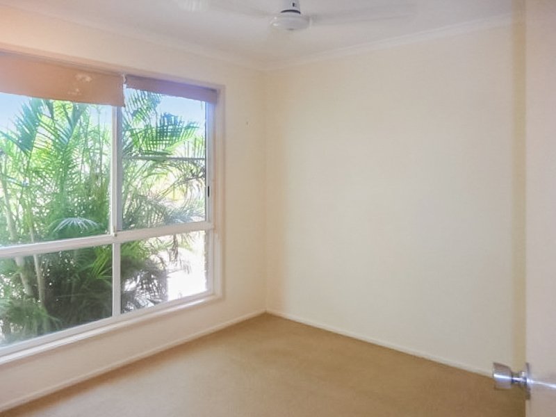 Photo - 33 South Molle Boulevard, Cannonvale QLD 4802 - Image 10