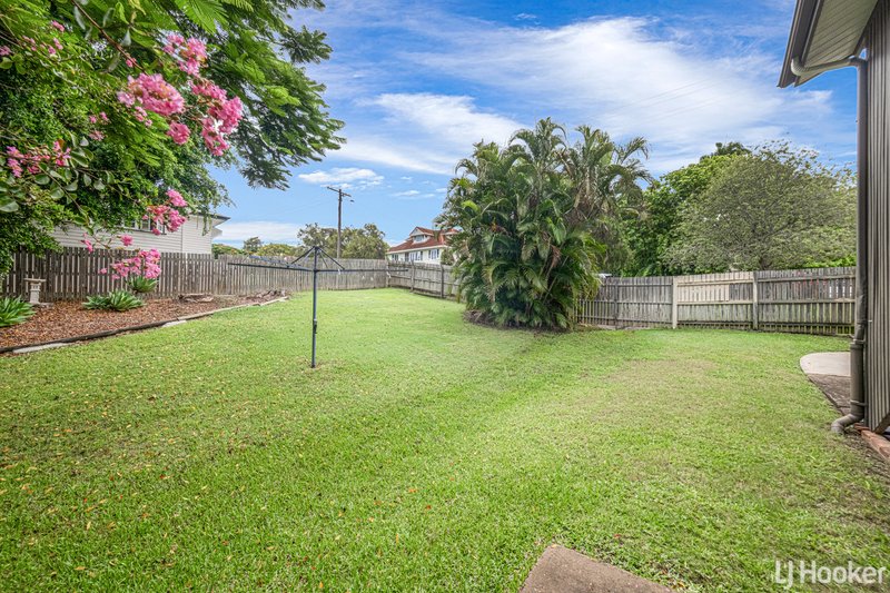 Photo - 33 Spencer Street, The Range QLD 4700 - Image 17